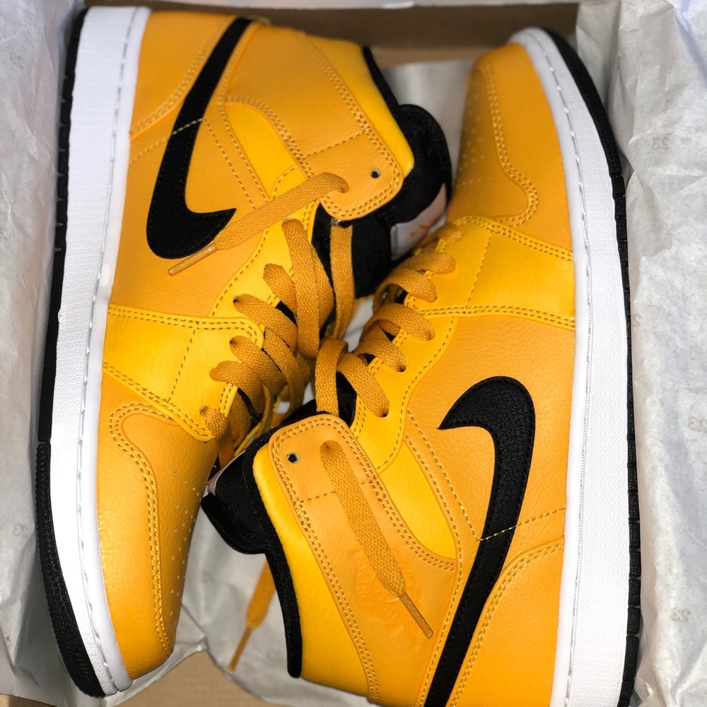 Jordan 1 Taxis